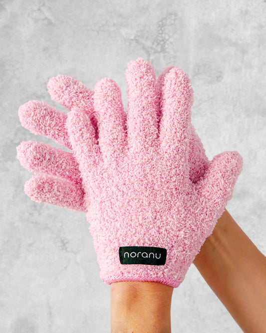 Rosa Abschminkhandschuh zur Make-up-Entfernung ohne Wattepads nur mit Wasser